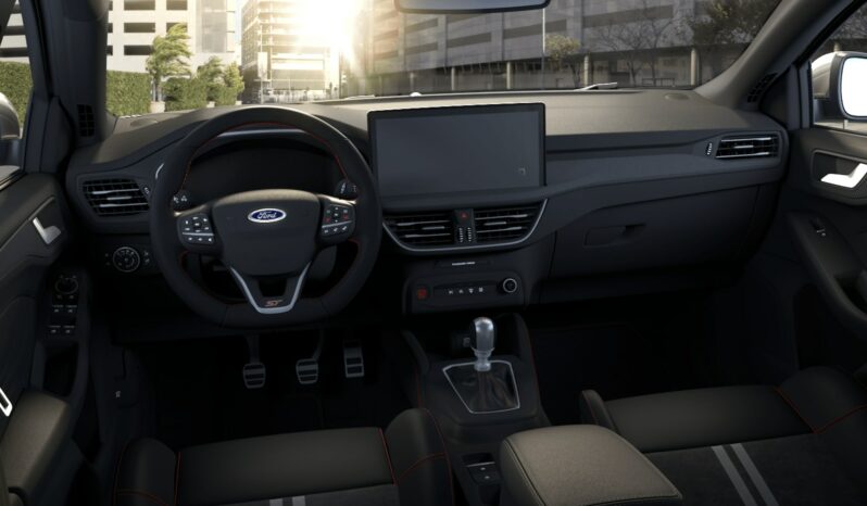 
								Ford Focus ST 280 KM full									